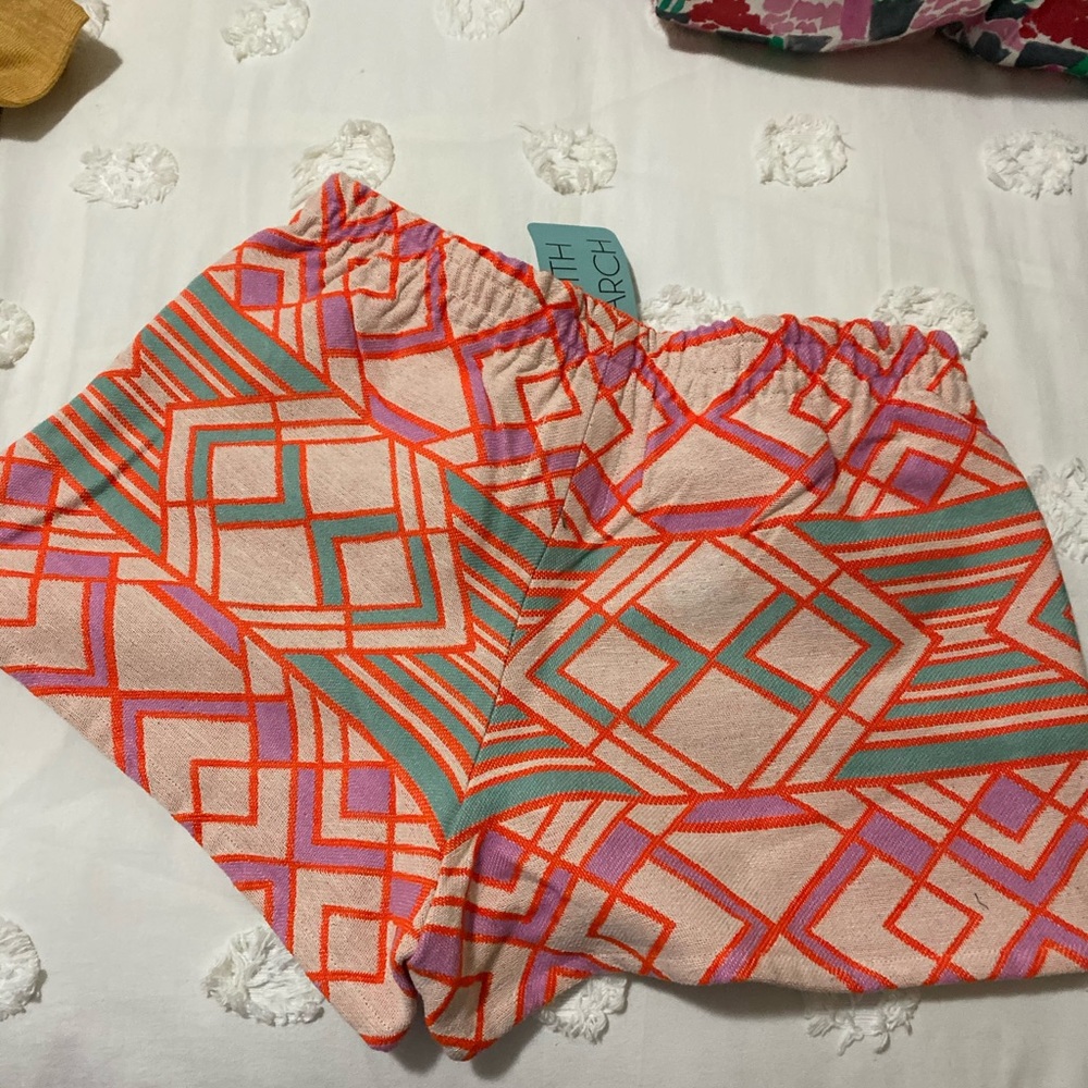 Shorts - Picture 6 of 6